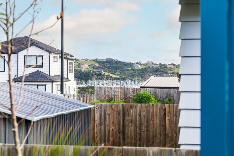 Photo of property in 116 Parkview Drive, Gulf Harbour, Whangaparaoa, 0930