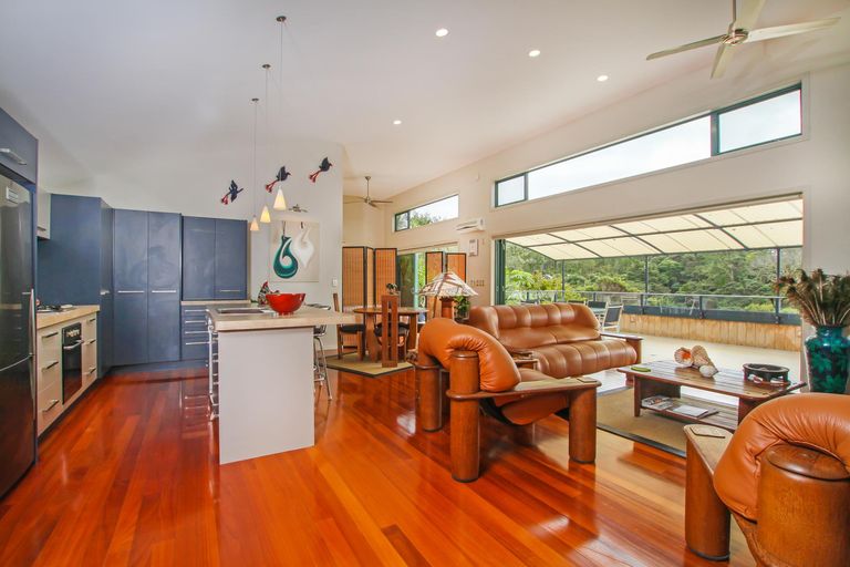 Photo of property in 8 Scoresby Street, Opua, 0200