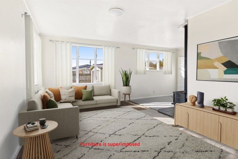 Photo of property in 89 Russell Street, Westport, 7825