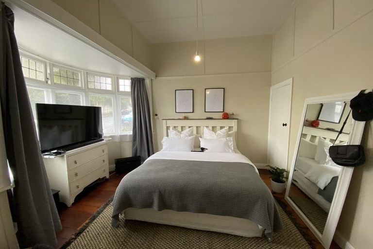 Photo of property in 13c Lawrence Street, Newtown, Wellington, 6021