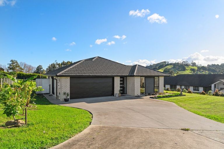 Photo of property in 23 Calla Street, Maungaturoto, 0520