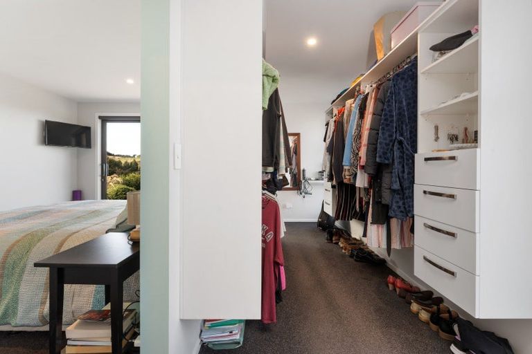 Photo of property in 32 Kayforce Road, Ocean View, Dunedin, 9035