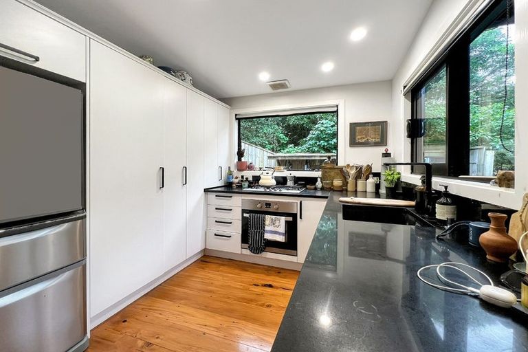 Photo of property in 6 Irvine Street, Aro Valley, Wellington, 6012