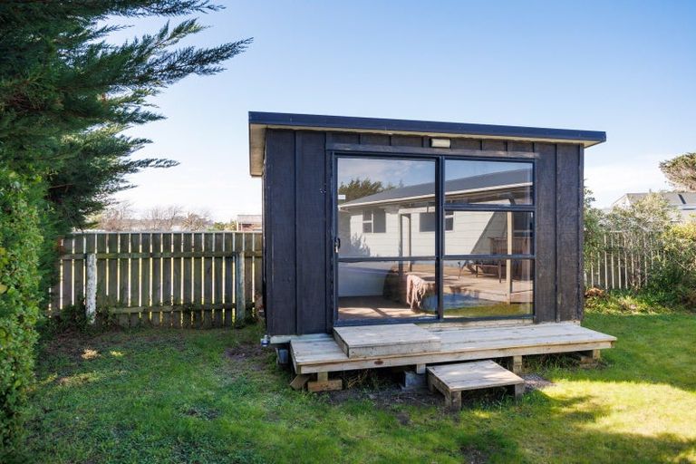 Photo of property in 24 Te Kiri Street, Himatangi Beach, Foxton, 4891