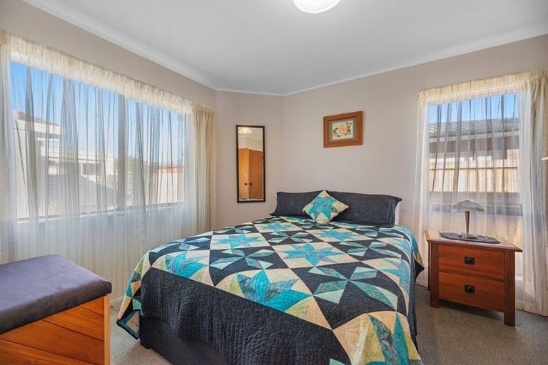 Photo of property in 1b Inverell Place, Mount Maunganui, 3116
