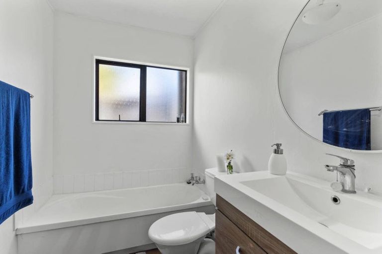 Photo of property in 170c Ridge Road, Howick, Auckland, 2014