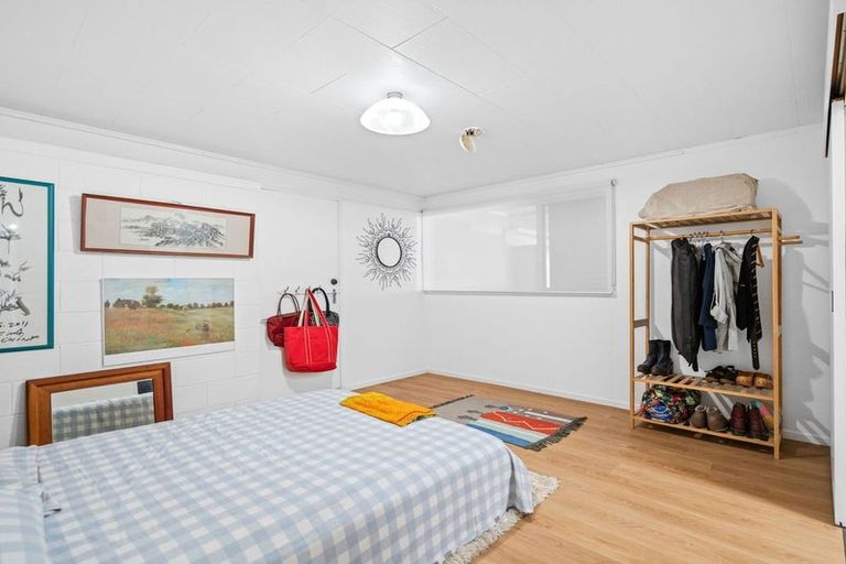 Photo of property in 1 Munro Street, Onerahi, Whangarei, 0110
