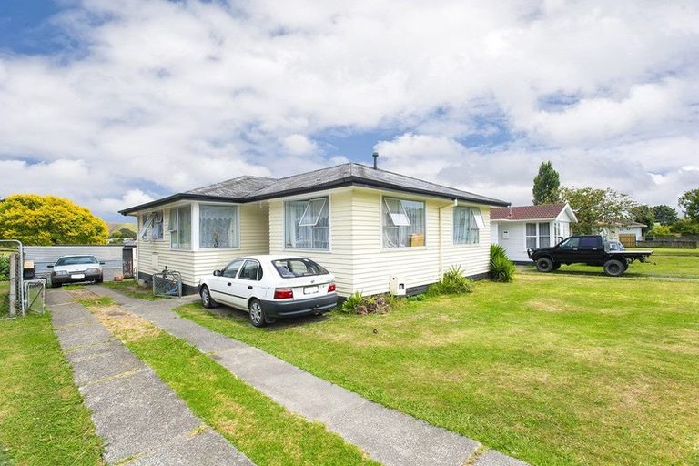 Photo of property in 25 Lawrence Street, Outer Kaiti, Gisborne, 4010