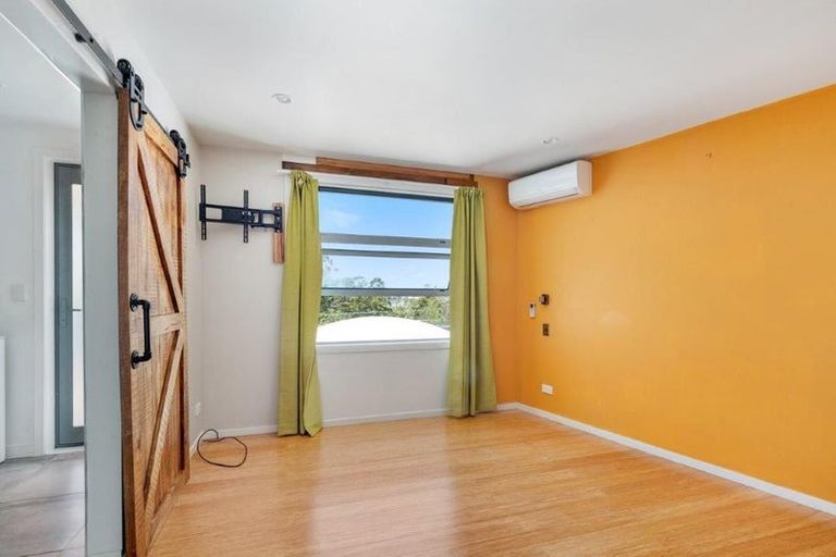 Photo of property in 11 Takahe Place, Mangawhai, 0505