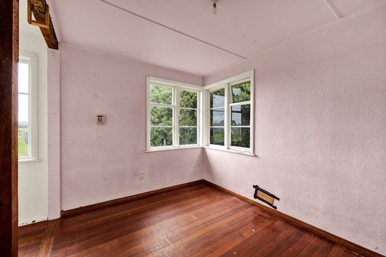 Photo of property in 505 Meremere Road, Ohangai, Hawera, 4672