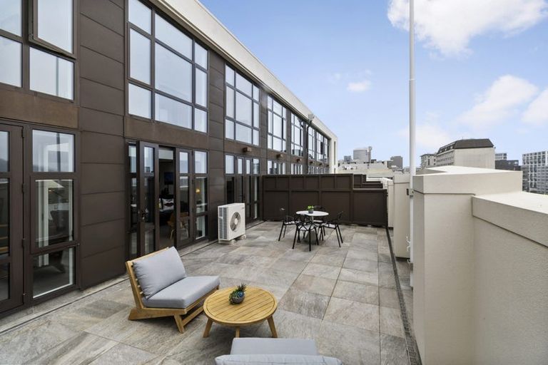 Photo of property in Augusta Apartments, 34/254 Willis Street, Te Aro, Wellington, 6011