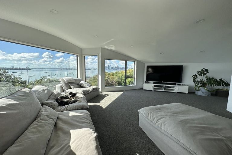 Photo of property in 3/43 Princes Street, Northcote Point, Auckland, 0627