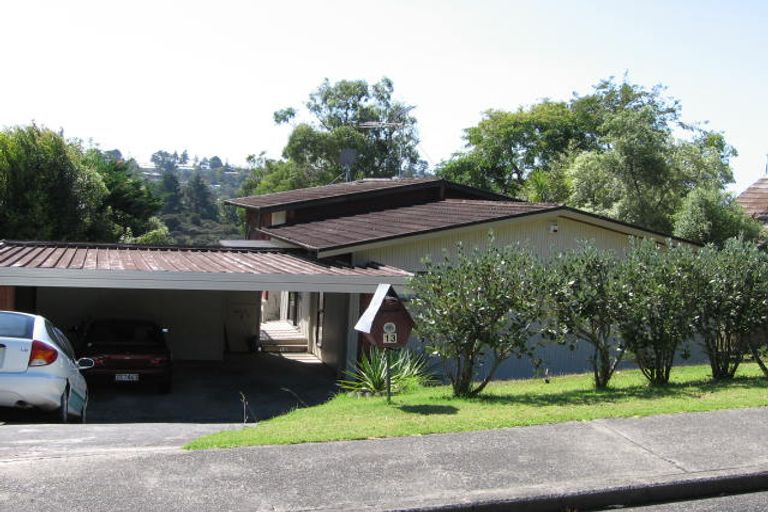 Photo of property in 13 Lingham Crescent, Torbay, Auckland, 0630