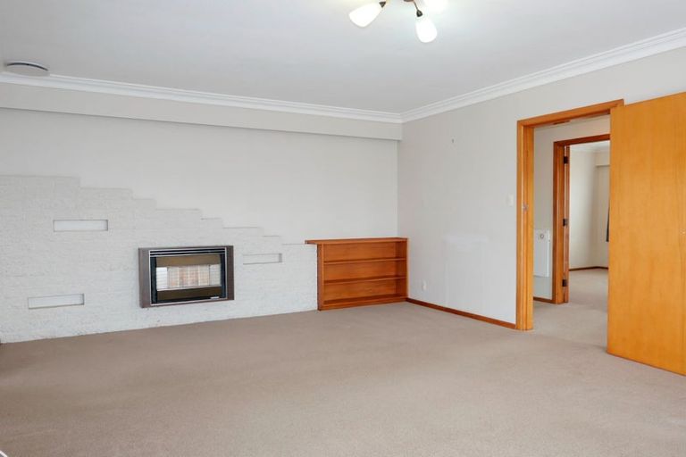 Photo of property in 1 Hadfield Street, Levin, 5510