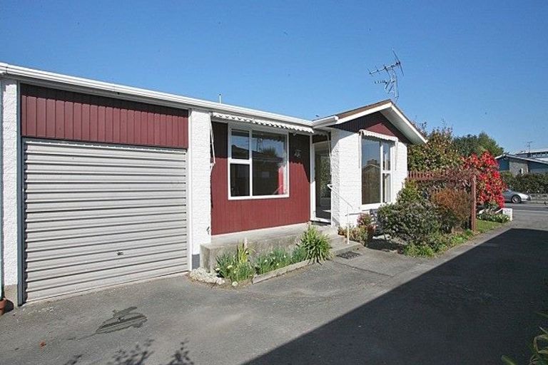 Photo of property in 216 Waimairi Road, Ilam, Christchurch, 8041