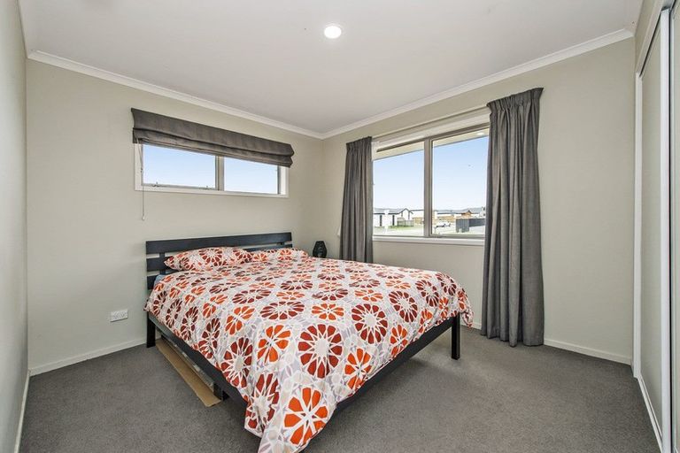 Photo of property in 17 Pakohe Street, Pegasus, 7612
