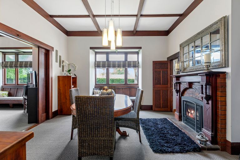 Photo of property in 28 Waikato Esplanade, Ngaruawahia, 3720