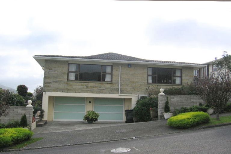 Photo of property in 7 Summit Road, Fairfield, Lower Hutt, 5011
