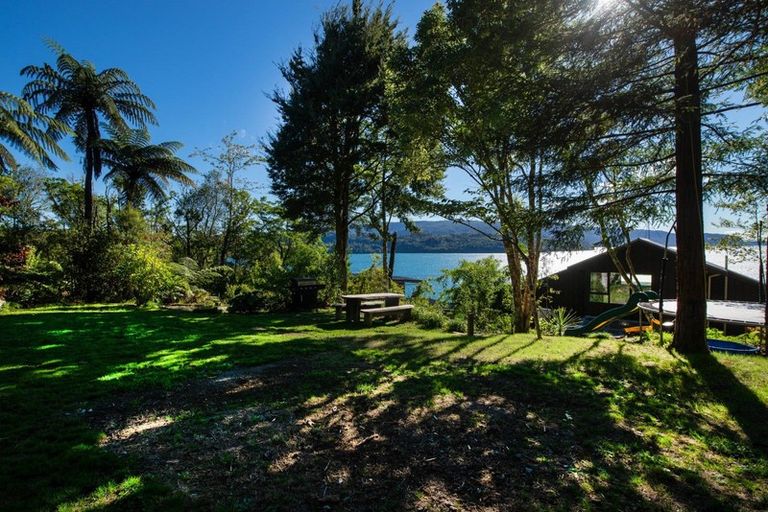 Photo of property in 262 Spencer Road, Lake Tarawera, Rotorua, 3076