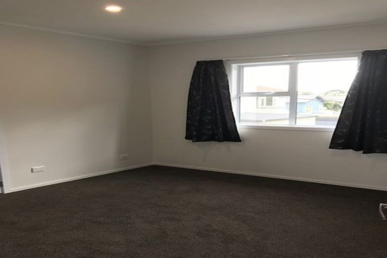 Photo of property in 30 Brighton Street, Island Bay, Wellington, 6023
