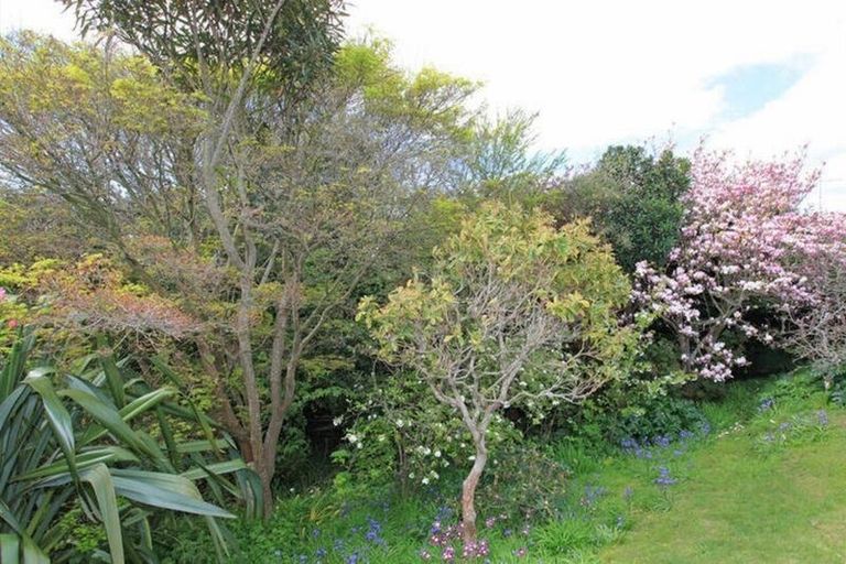 Photo of property in 96 Matatua Road, Raumati Beach, Paraparaumu, 5032