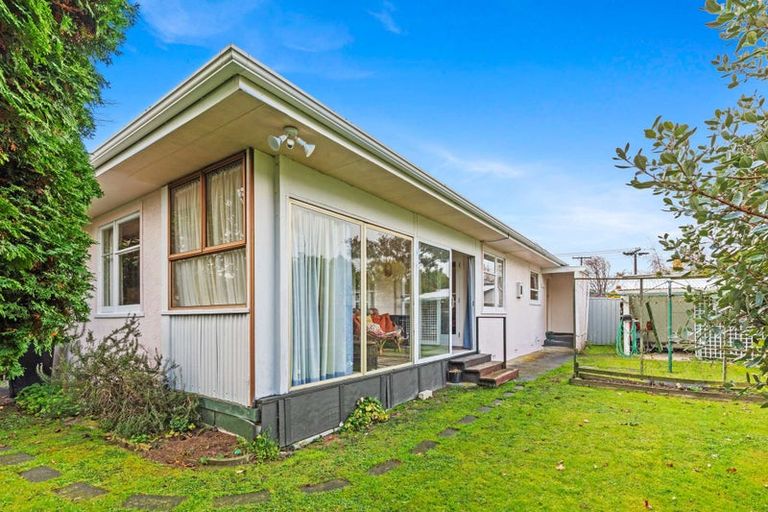 Photo of property in 20 Kent Crescent, Awapuni, Palmerston North, 4412