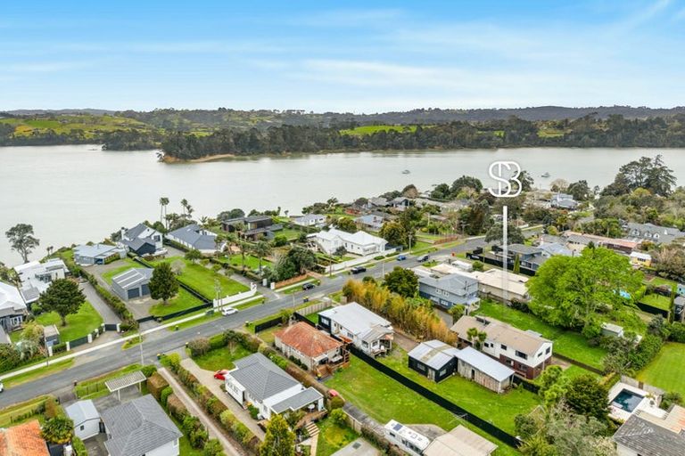 Photo of property in 24 Waimarie Road, Whenuapai, Auckland, 0618