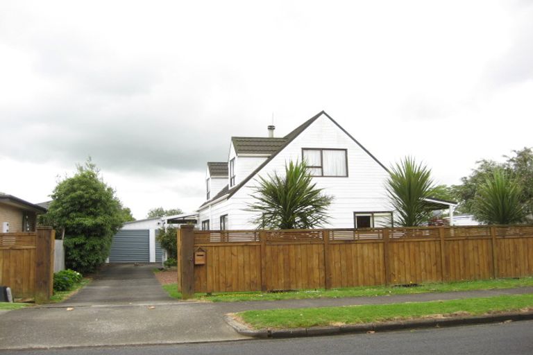 Photo of property in 135 Victoria Street West, Pukekohe, 2120