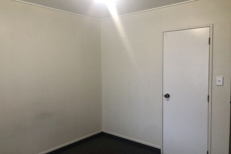 Photo of property in 2/601c Oak Road, Akina, Hastings, 4122