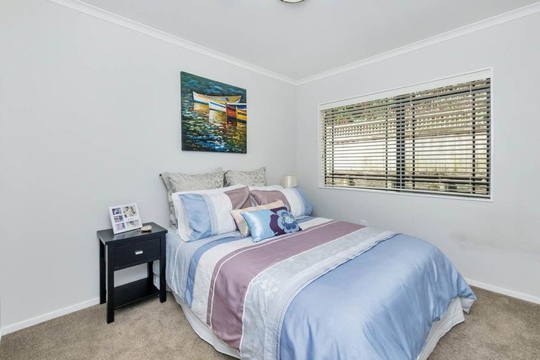 Photo of property in 1 Rutgers Place, Albany, Auckland, 0632