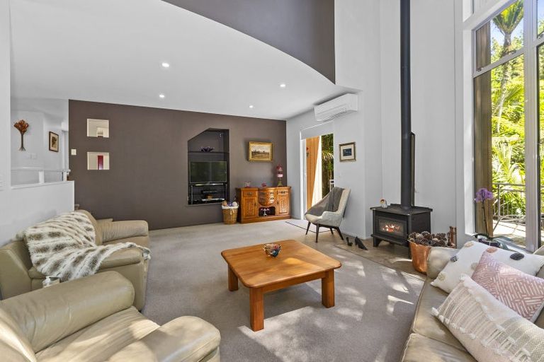 Photo of property in 133 Konini Road, Titirangi, Auckland, 0604