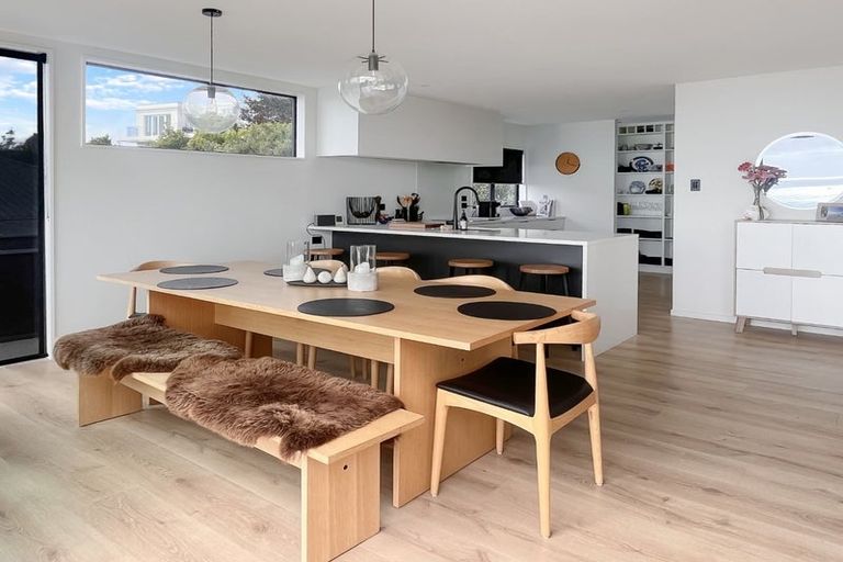 Photo of property in 3 Sanscrit Place, Richmond Hill, Christchurch, 8081