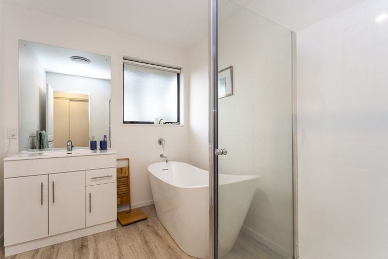 Photo of property in 35 Broadhaven Avenue, Parklands, Christchurch, 8083