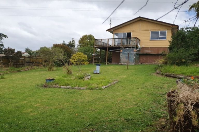 Photo of property in 60 Keegan Drive, Massey, Auckland, 0614