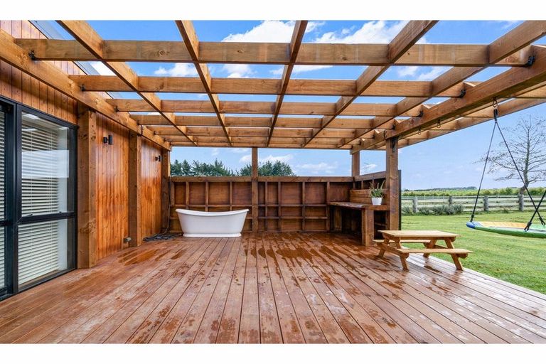 Photo of property in 390 Mill Road North, Myross Bush, Invercargill, 9876