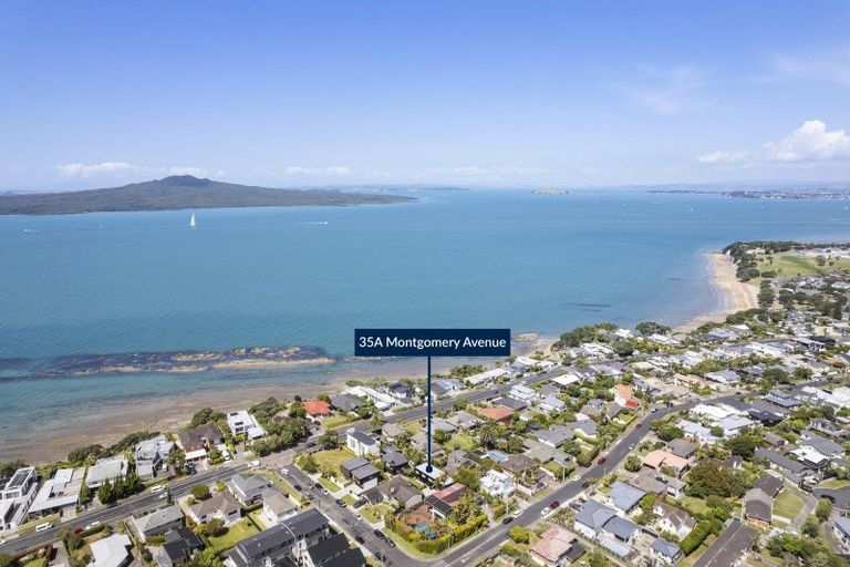 Photo of property in 35a Montgomery Avenue, Belmont, Auckland, 0622