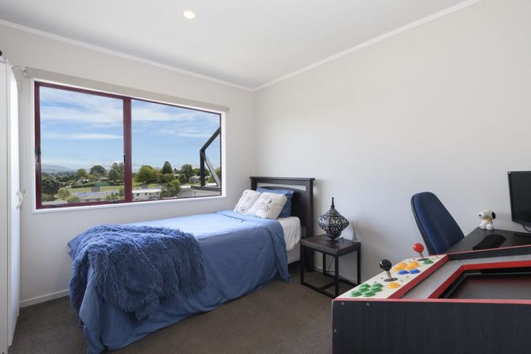 Photo of property in 63 Meander Drive, Welcome Bay, Tauranga, 3112