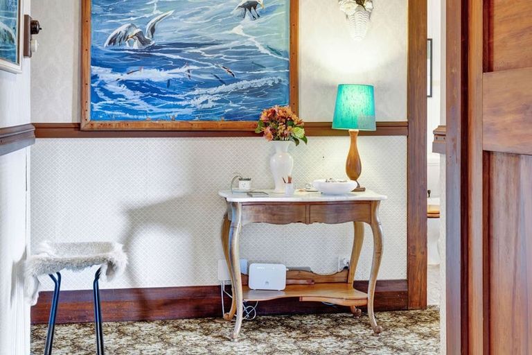 Photo of property in 8 Lincoln Street, Patea, 4520