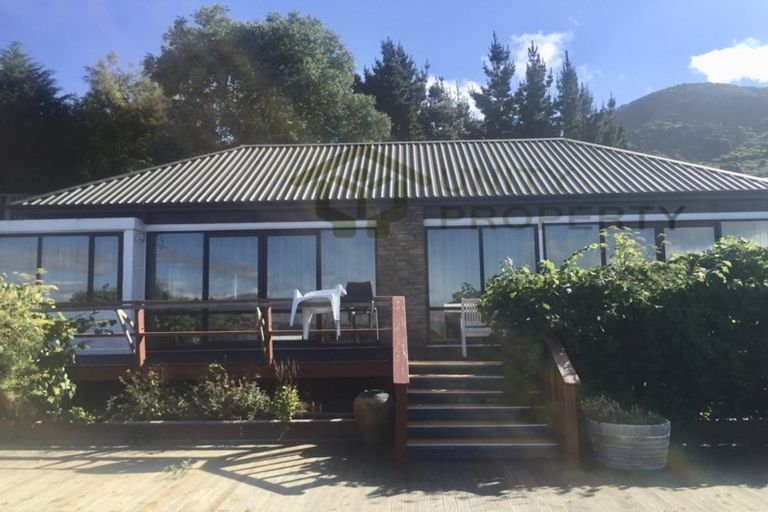 Photo of property in 5 Clem Paterson Lane, Governors Bay, Lyttelton, 8971
