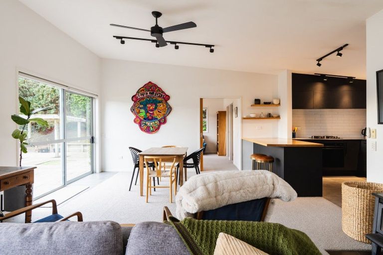 Photo of property in 35 Waikana Street, Broad Bay, Dunedin, 9014