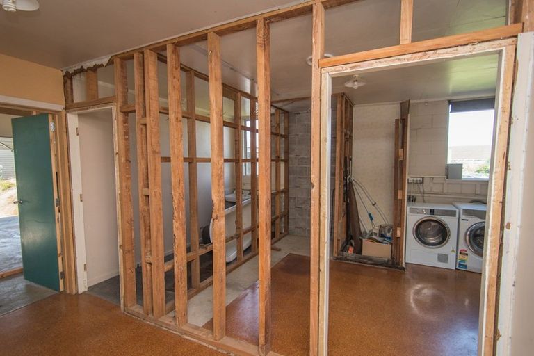 Photo of property in 381 Pareora River Road, Saint Andrews, Timaru, 7972