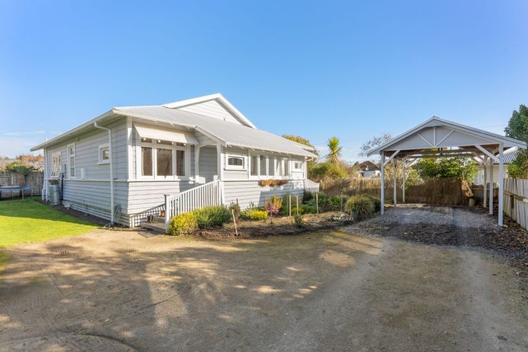 Photo of property in 11 Lewis Avenue, Aramoho, Whanganui, 4500