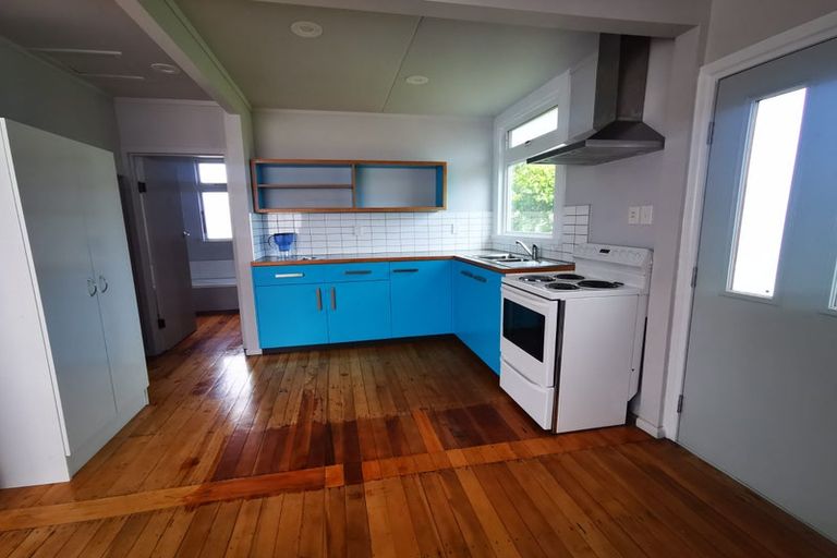 Photo of property in 2 Church Place, Whanganui, 4500