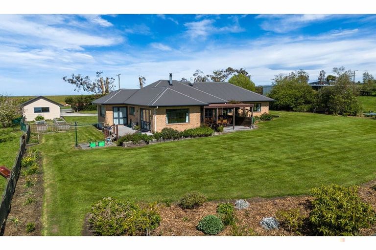 Photo of property in 854 Fairview Road, Claremont, Timaru, 7972