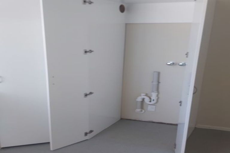 Photo of property in 16 Park Road, Miramar, Wellington, 6022