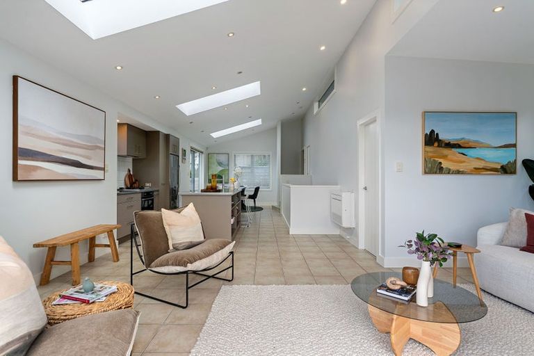 Photo of property in 67 Roseneath Terrace, Roseneath, Wellington, 6011