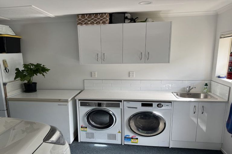 Photo of property in 14 Hillcrest Street, Tirau, 3410