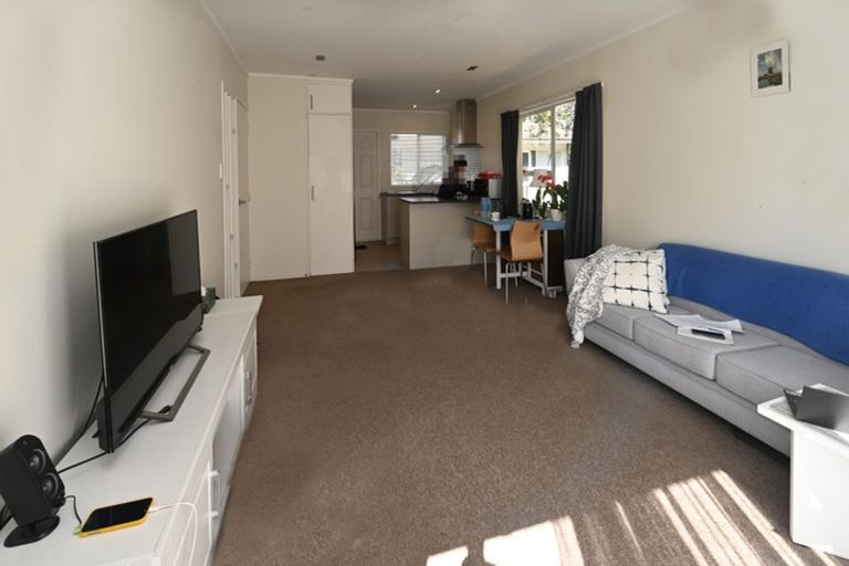 Photo of property in 2/25 Ballin Street, Ellerslie, Auckland, 1051