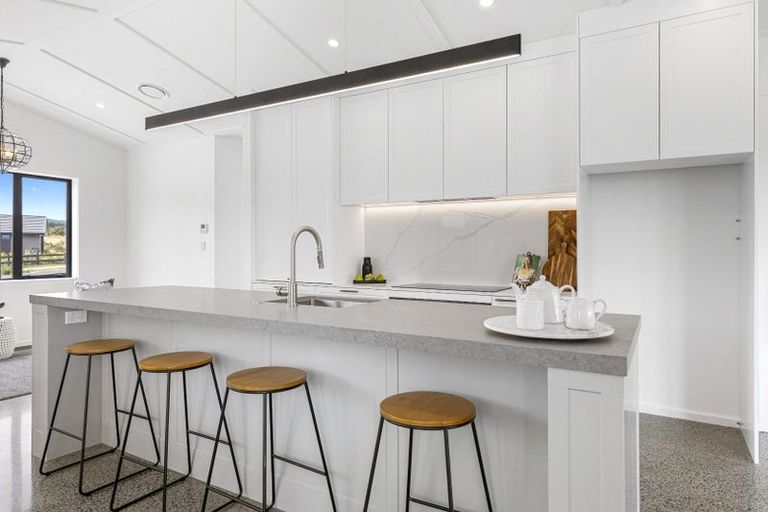 Photo of property in 47 Seven Oaks Drive, Kinloch, Taupo, 3377