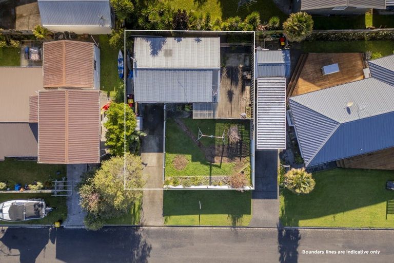 Photo of property in 5 Hilton Avenue, Whitianga, 3510